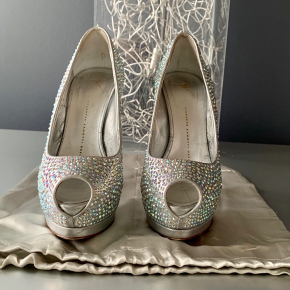 Giuseppe Zanotti peep-toe platform pumps - Picture 3 of 8